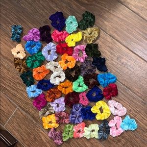 pack of 50 scrunchies